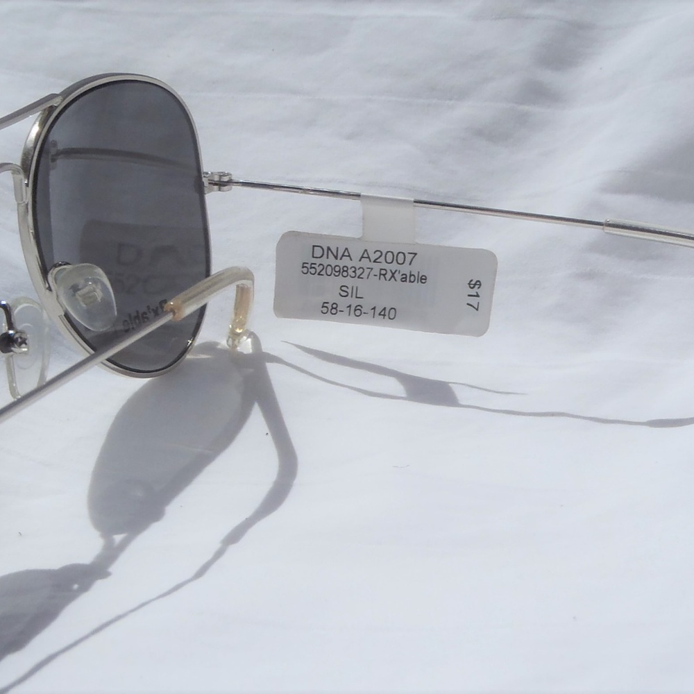 🦋 3/$15 - DNA Sunglasses - Picture 4 of 8